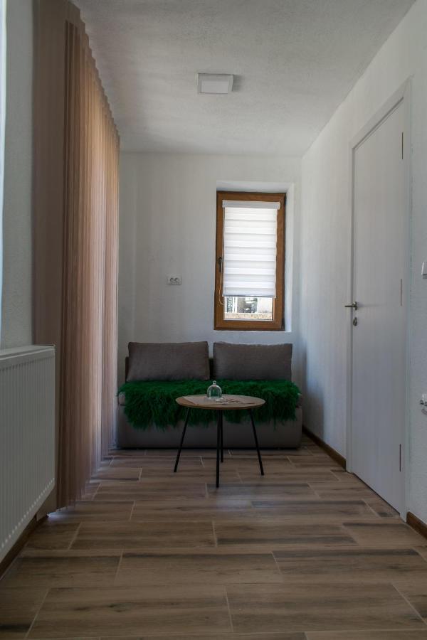 Casa Al Tagas Apartment ครูเชโว ภายนอก รูปภาพ